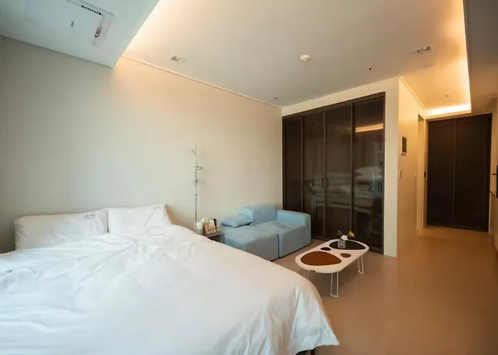Apartment 광안리해수욕장 오션뷰 달밤 *
